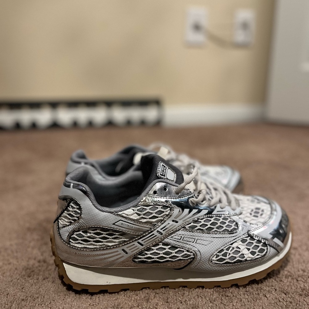 Bottega Veneta Gray and Black Men's Shoes